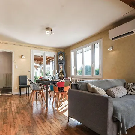 Prázdninový dům 2 Bedroom In *