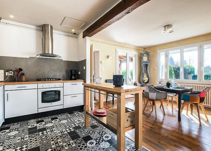 Cozy In Holiday home Saint-Vincent-de-Cosse