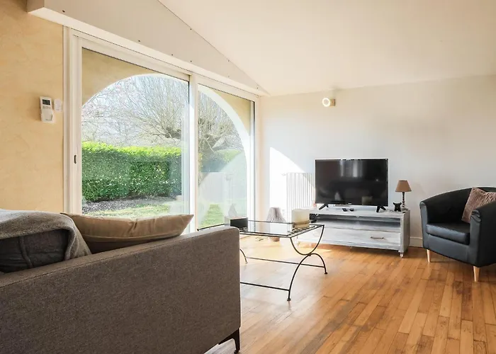 Cozy In Holiday home Saint-Vincent-de-Cosse